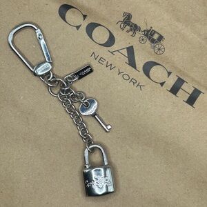 NEW COACH Silver Lock & Key Bag Charm/ Keychain
